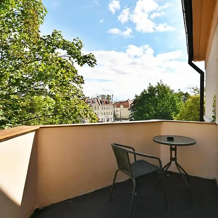 Victus Apartamenty, Rey Apartman